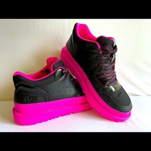 UGG Highland Sneaker - Kid -NWT